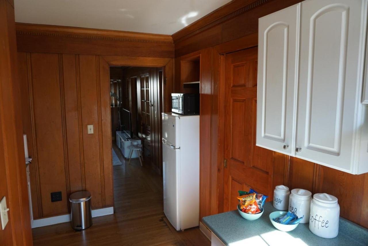 The Royal Oak Apartment Cranston Ngoại thất bức ảnh